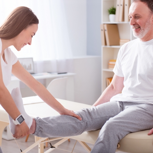 hip-and-knee-pain-anatomy-physiotherapy-clinic-orleans-st-laurent-westboro-stittsville
