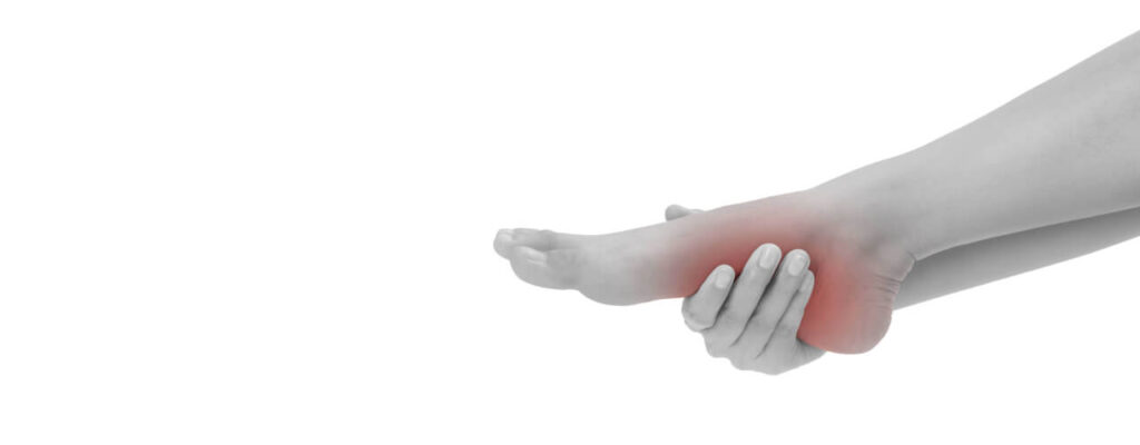 How to Manage Foot Pain Caused by Plantar Fasciitis